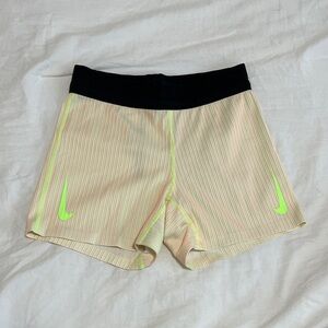 Women’s Nike AEROSWIFT short. RARE colorway